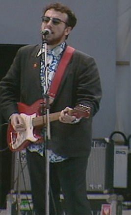 Elvis Costello @ Live Aid 1985